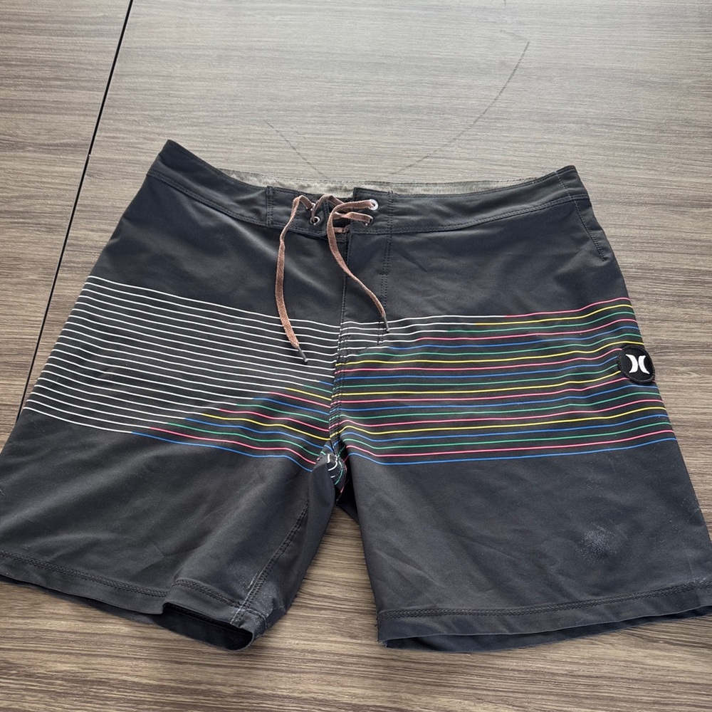 Hurley Men's Multicolor Striped Board Shorts - Black